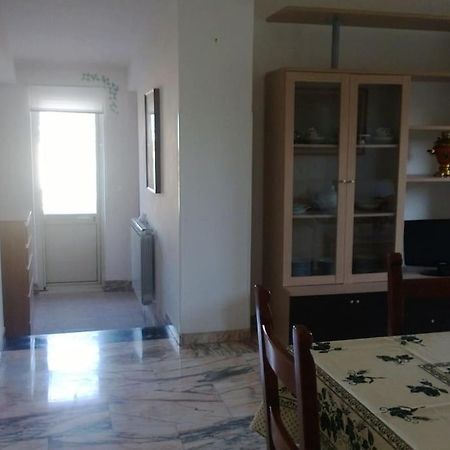 Girasole A Due Passi Dal Mare Apartment Minturno Bagian luar foto